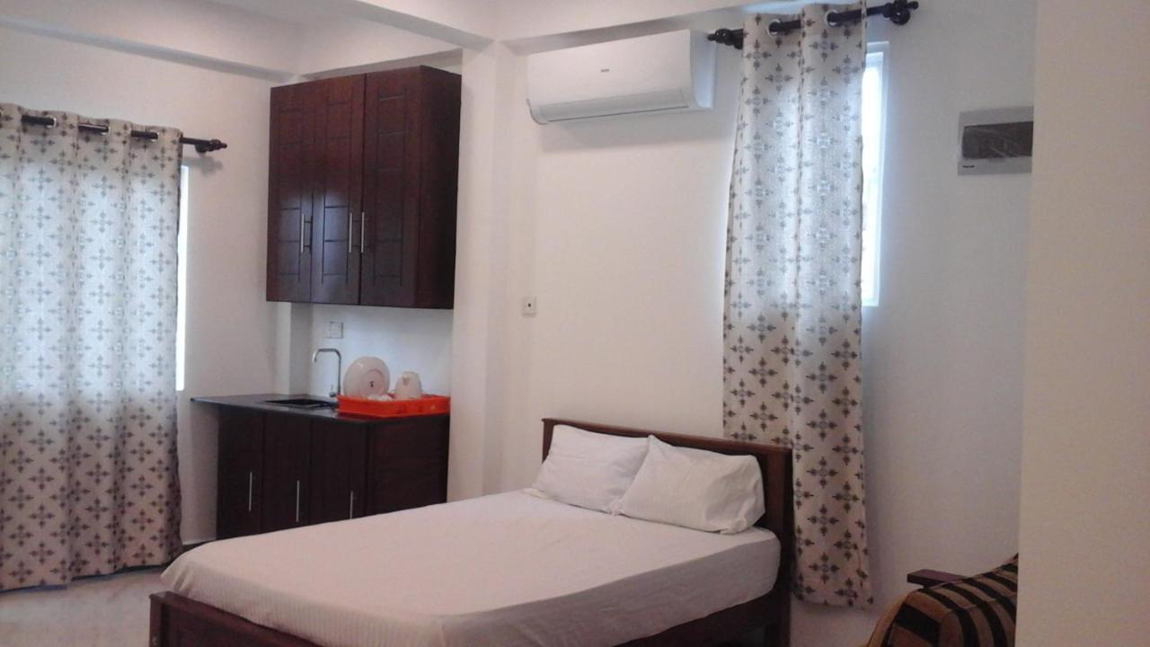 Apartment Near Colombo Airport Катунаяка Экстерьер фото