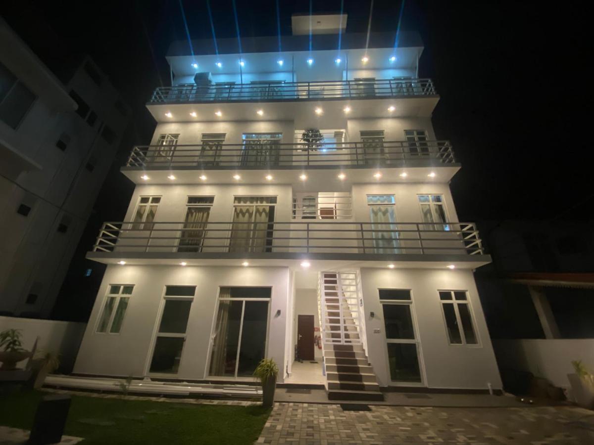 Apartment Near Colombo Airport Катунаяка Экстерьер фото