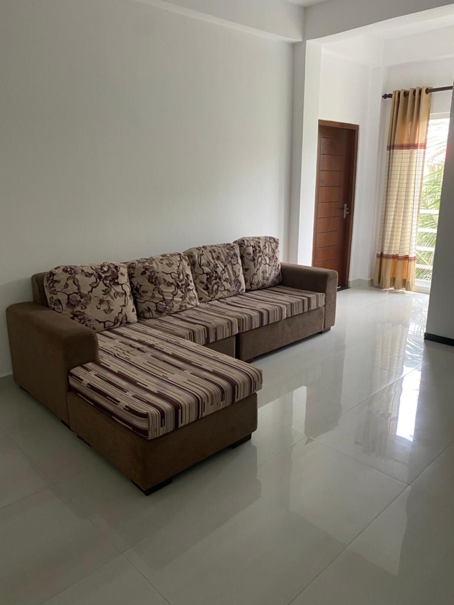 Apartment Near Colombo Airport Катунаяка Экстерьер фото