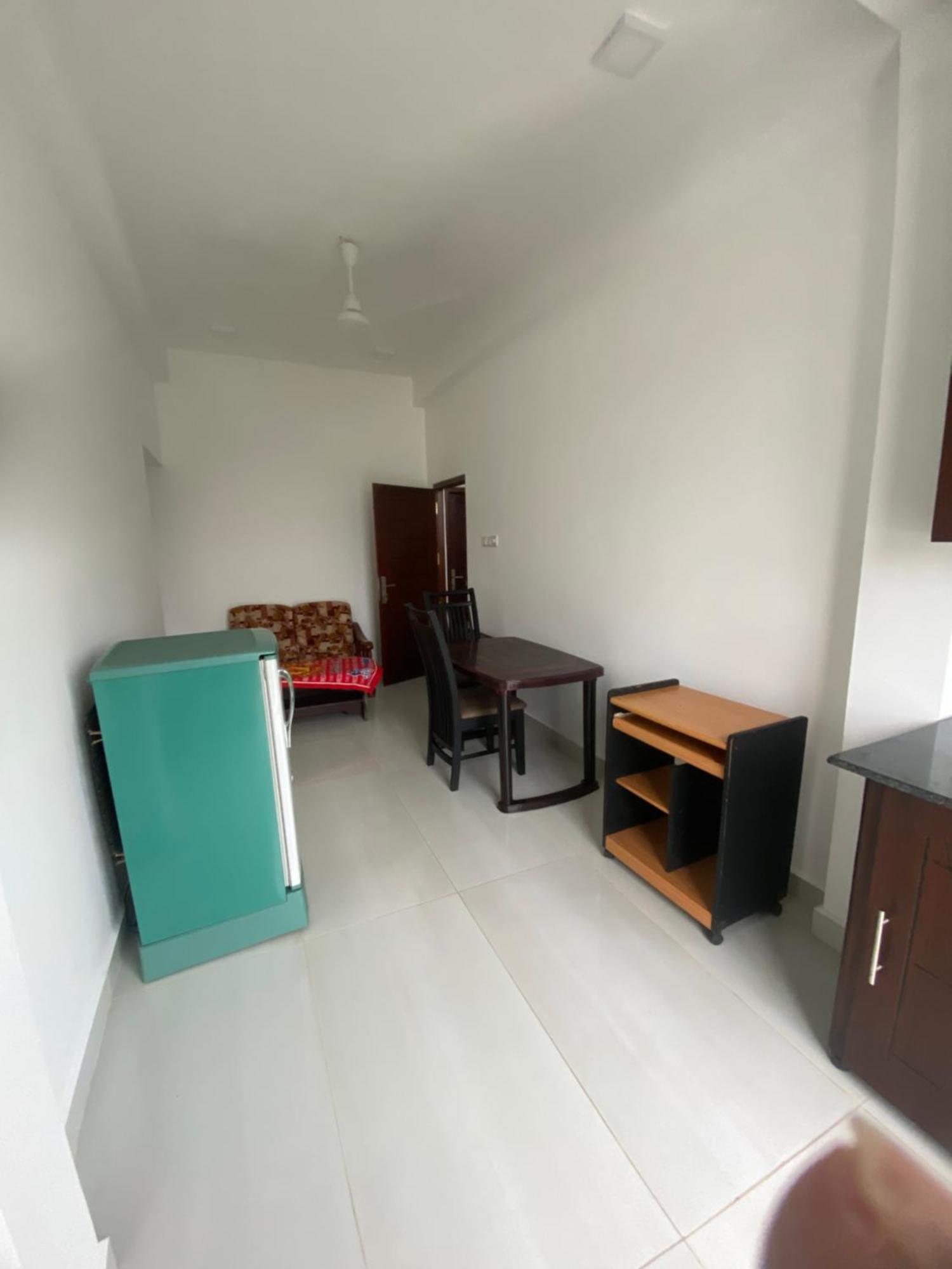 Apartment Near Colombo Airport Катунаяка Экстерьер фото