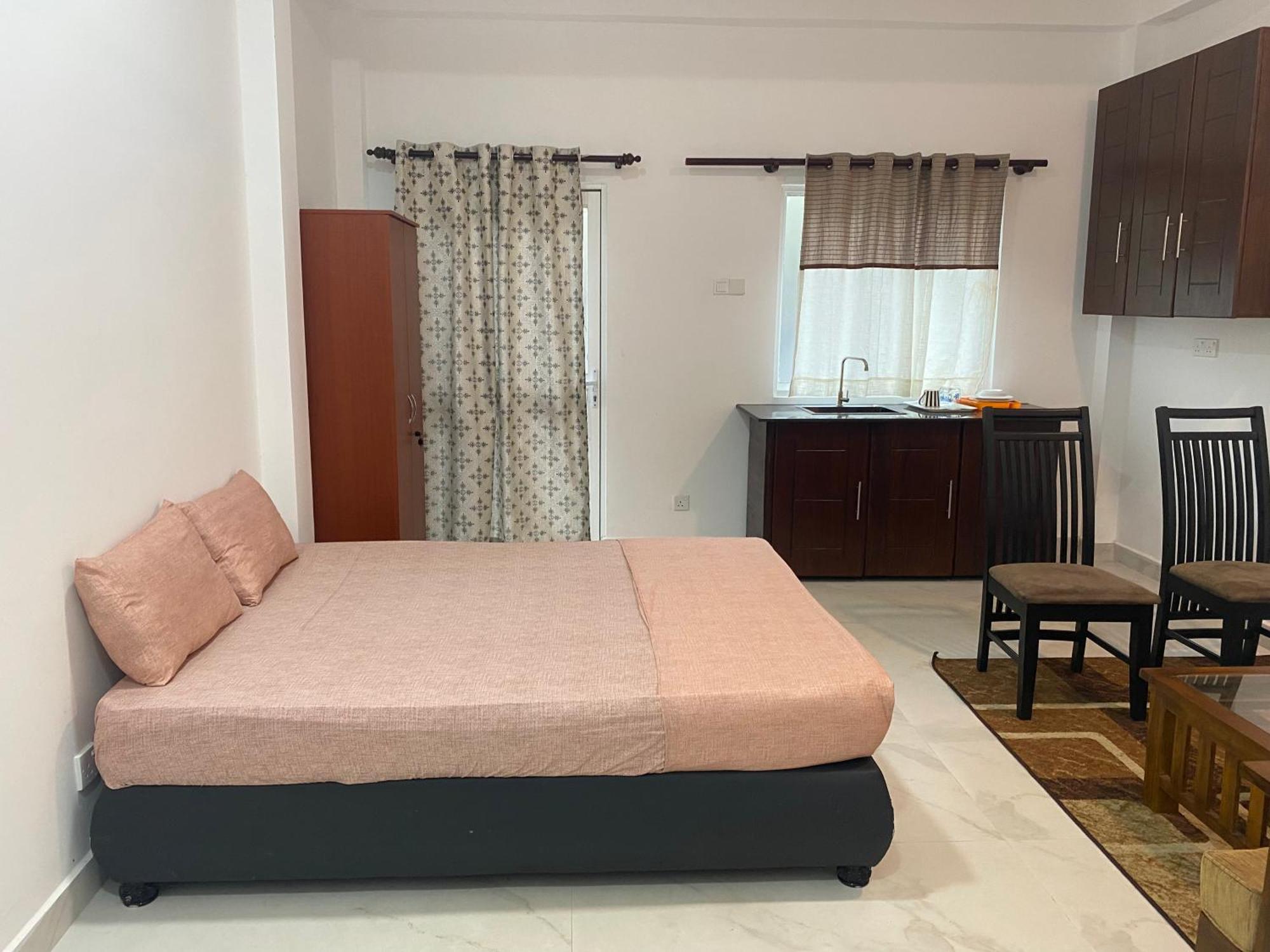 Apartment Near Colombo Airport Катунаяка Экстерьер фото